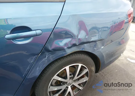 2016 Volkswagen Jetta 1.4T Se из США, поврежденный, VIN 3VWD67AJ2GM307433